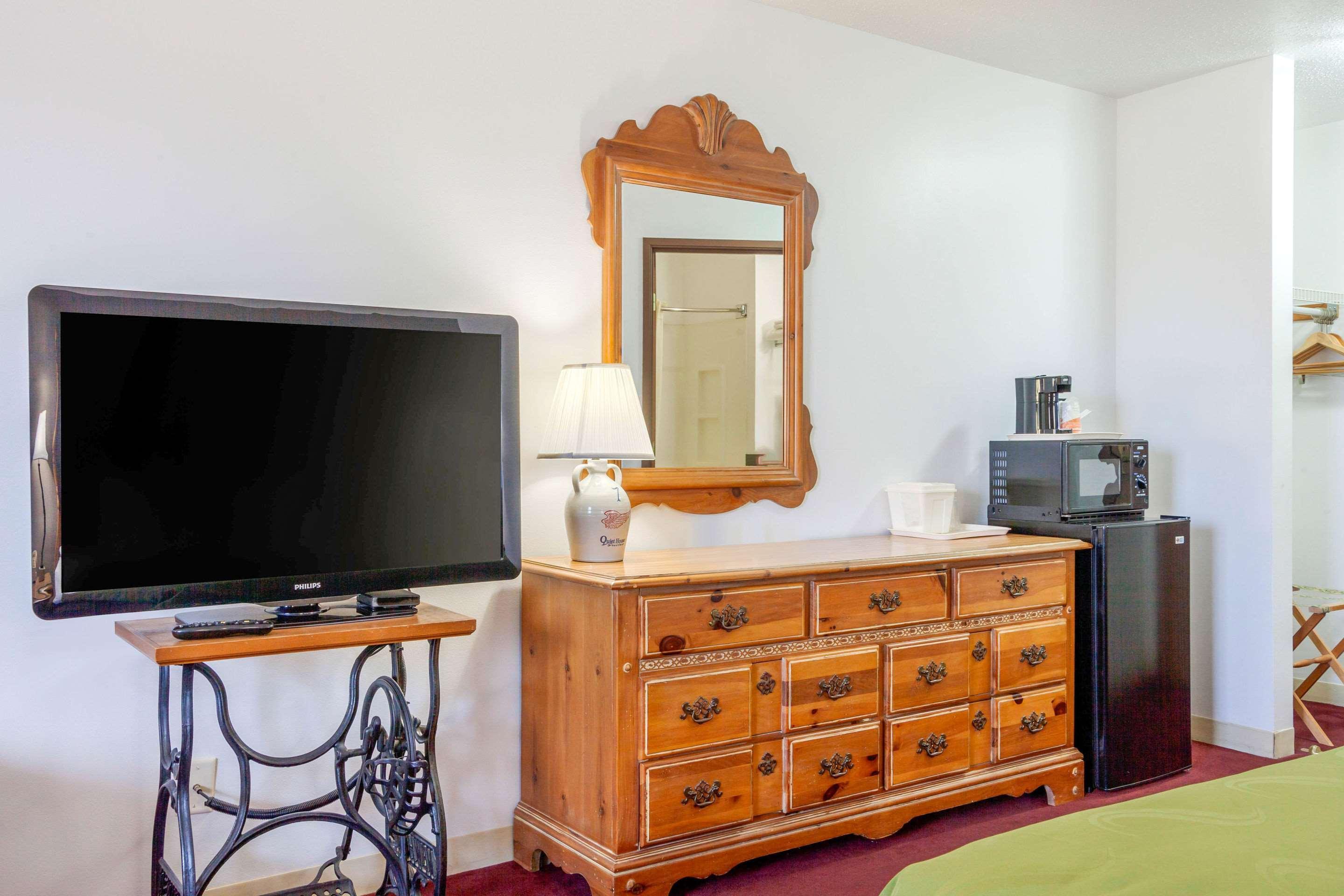 Quality Inn & Suites Прейри-дю-Чиен Экстерьер фото